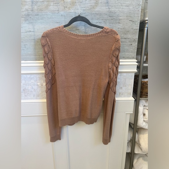 Anthropologie Lucy Paris joia scalloped sweater medium beige tan neutral - Picture 15 of 17